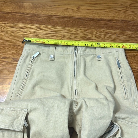 C2H4 Men’s Beige Khaki Construction Cargo Pants Size Medium - Picture 14 of 16